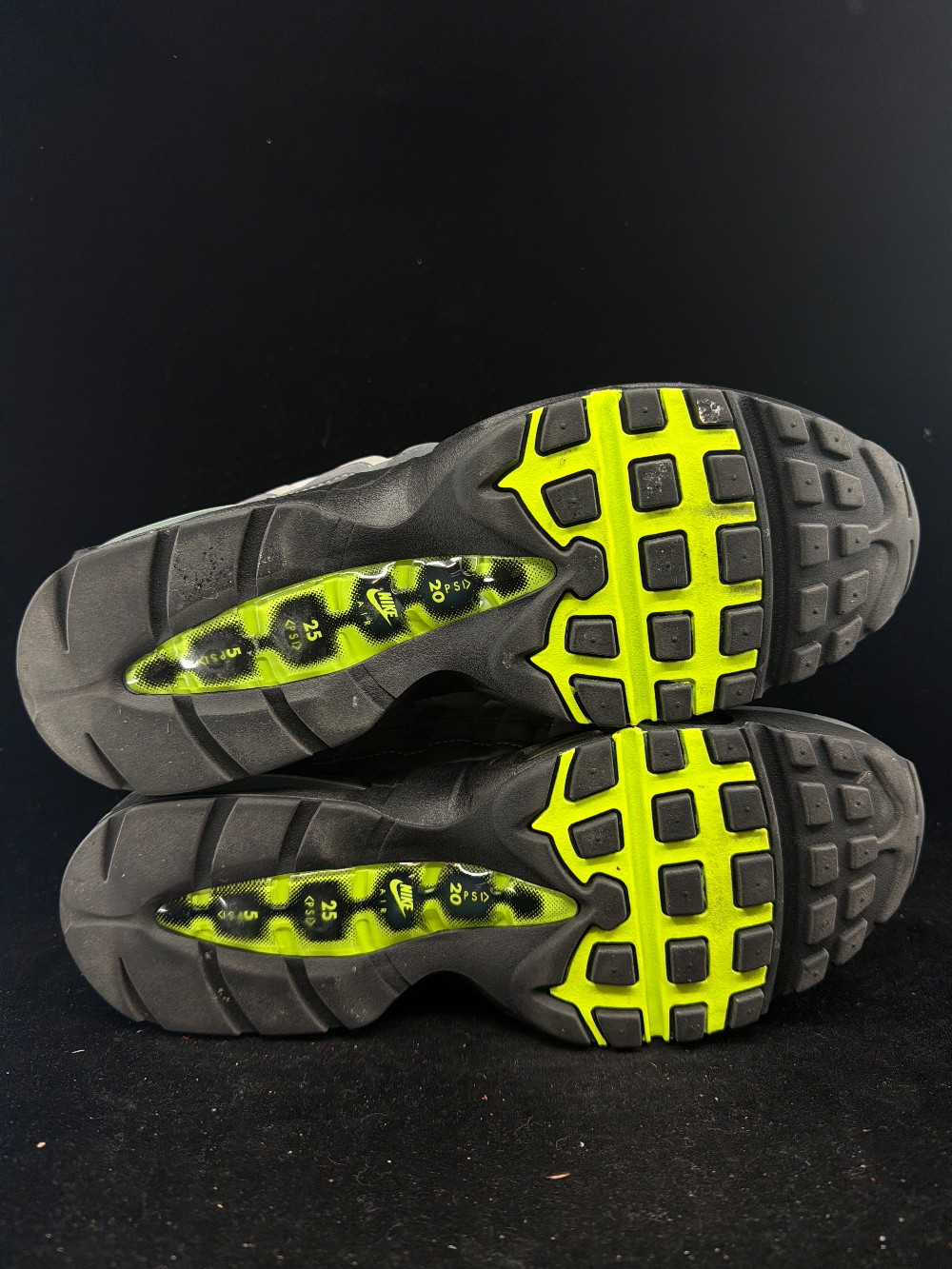 *VNDS* NIKE AIR MAX 95 - BIG BUBBLE NEON