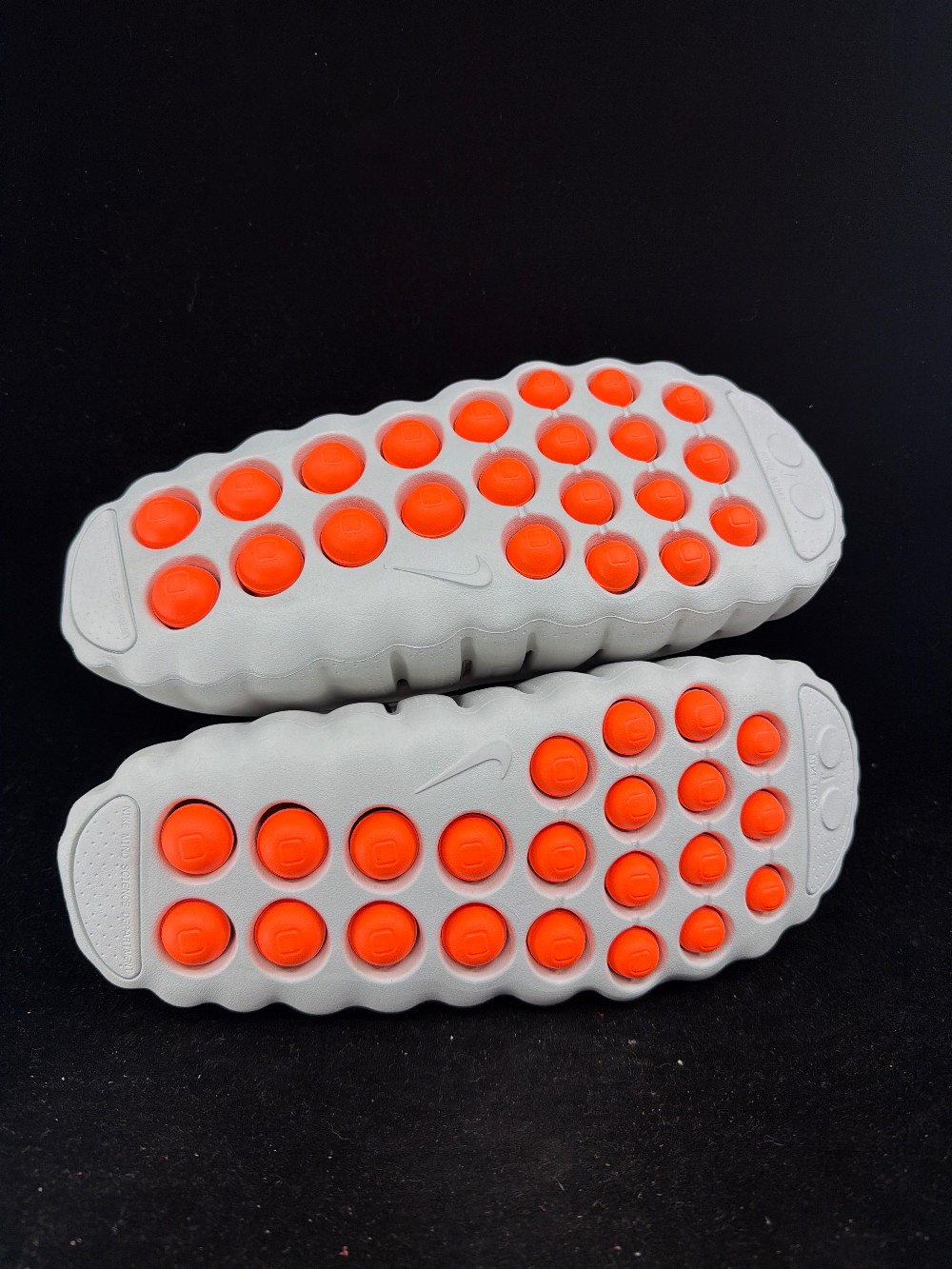 NIKE MIND 001 SLIDE (W) - LIGHT SMOKE GREY