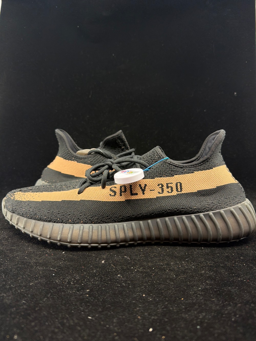 *VNDS/NO BOX* YEEZY BOOST 350 VS - CORE BLACK COPPER