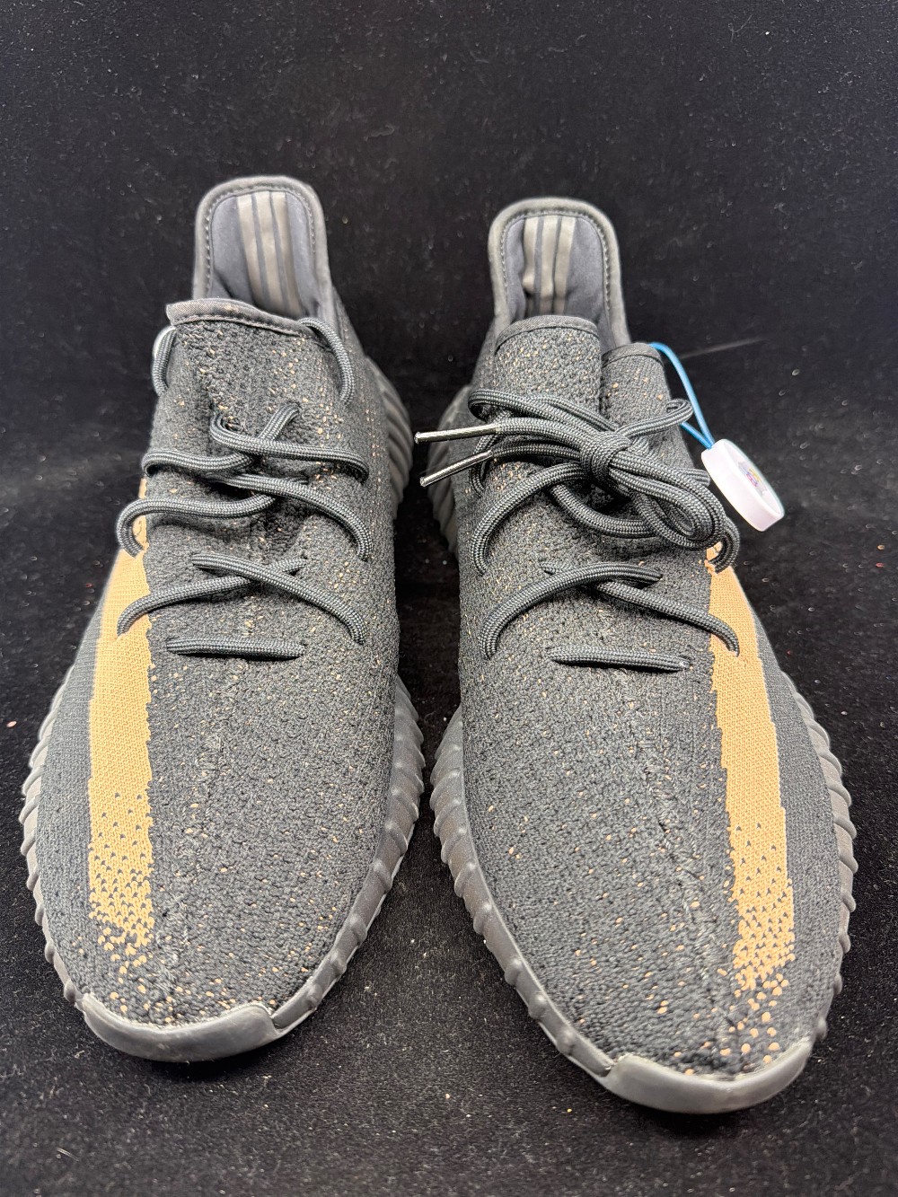 *VNDS/NO BOX* YEEZY BOOST 350 VS - CORE BLACK COPPER