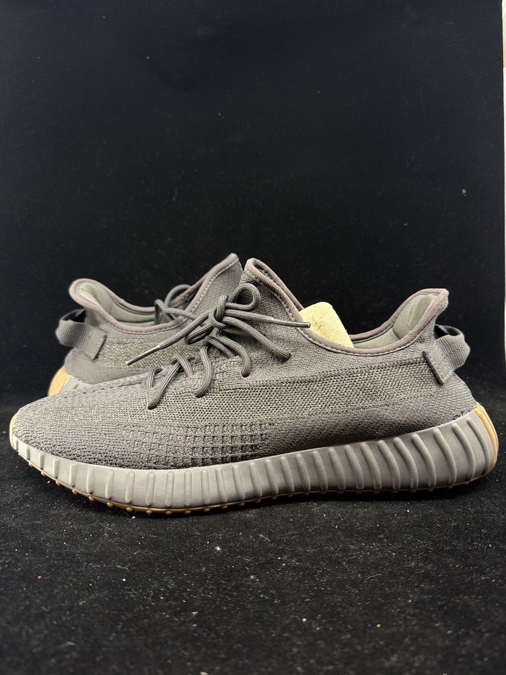 *USED* YEEZY BOOST 350 V2 - CINDER REFLECTIVE