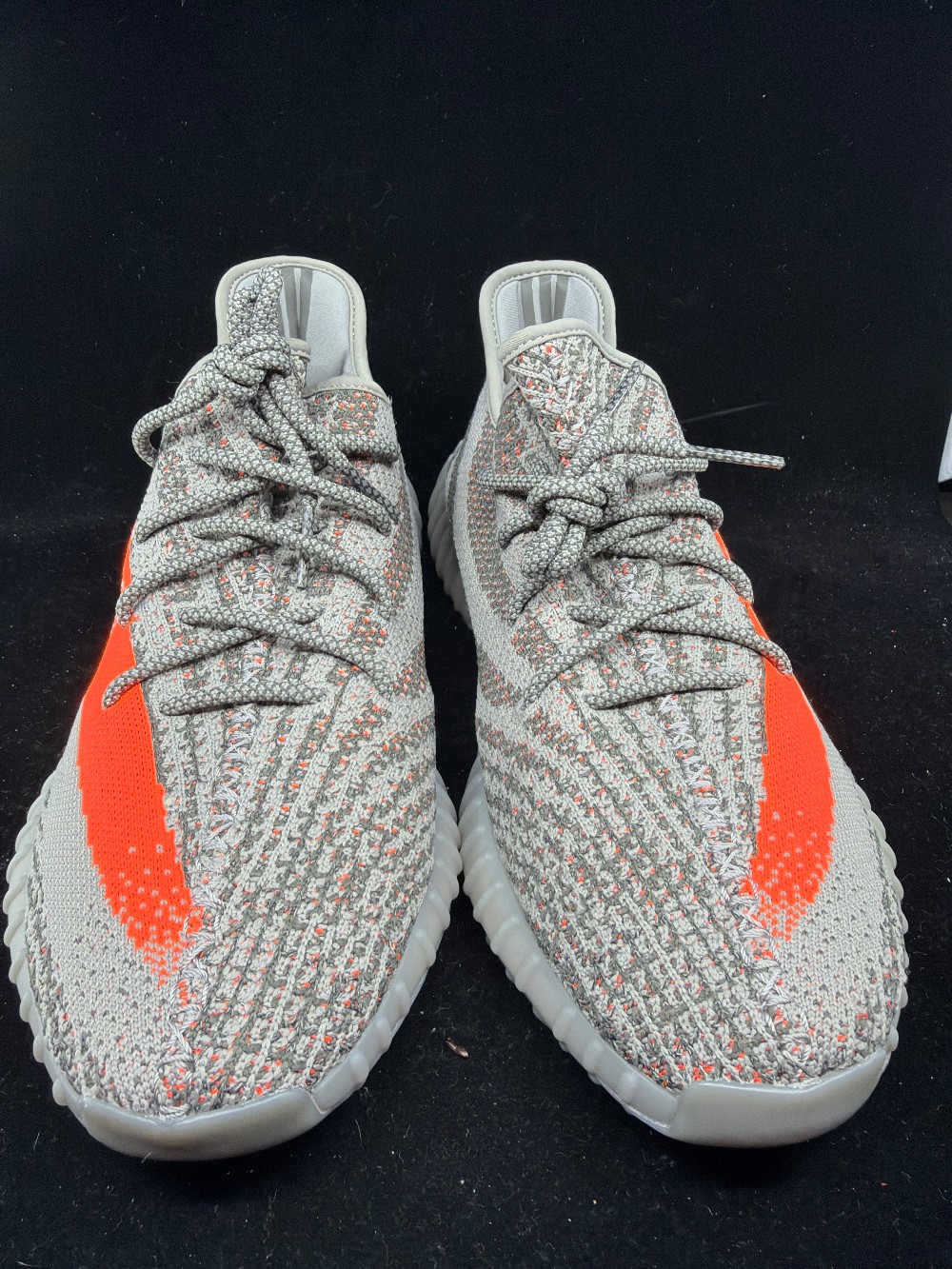 YEEZY BOOST 350 VS - BELUGA REFLECTIVE