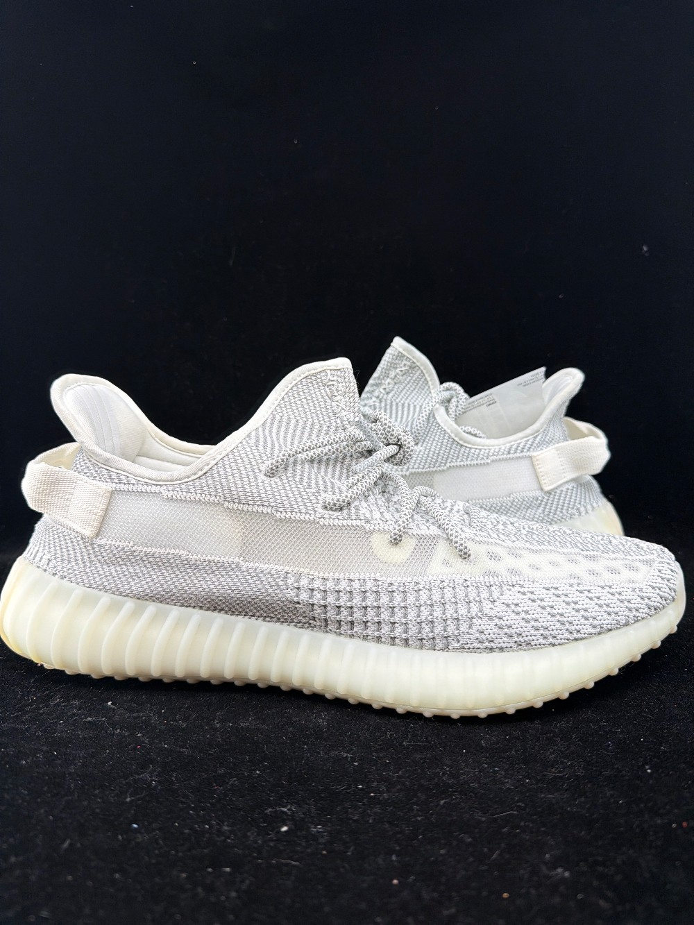*USED* YEEZY BOOST 350 VS - STATIC (NON-REFLECTIVE)