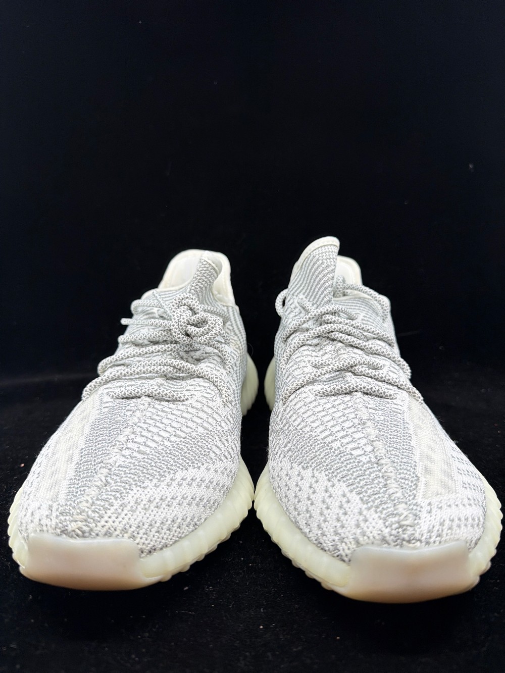 *USED* YEEZY BOOST 350 VS - STATIC (NON-REFLECTIVE)
