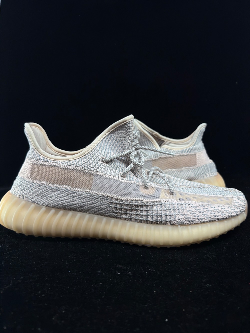 *VNDS* YEEZY BOOST 350 V2 - SYNTH (NON-REFLECTIVE)