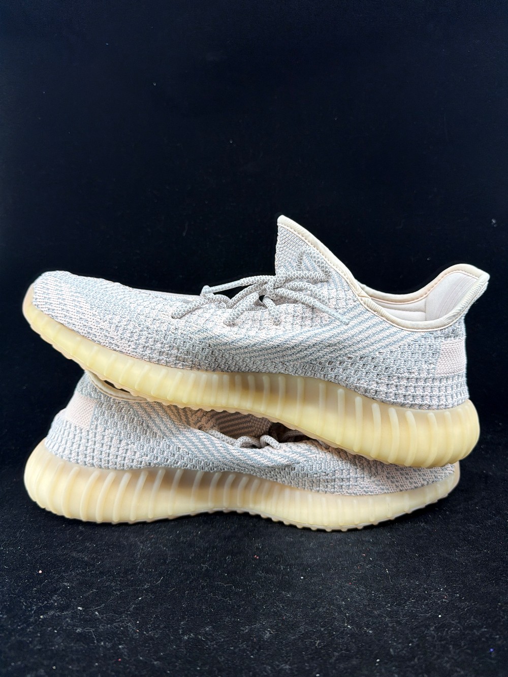 *VNDS* YEEZY BOOST 350 V2 - SYNTH (NON-REFLECTIVE)