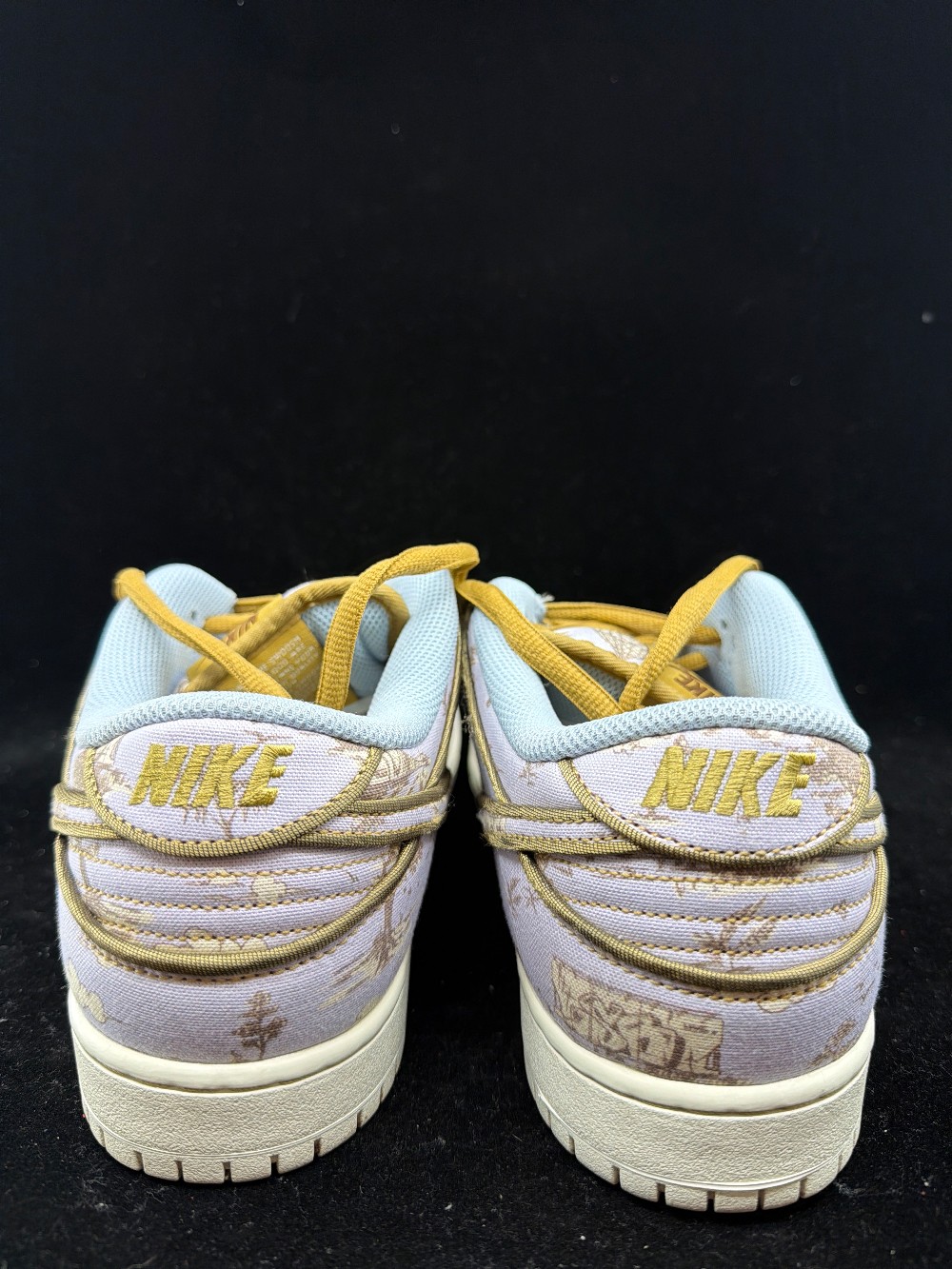 *USED* NIKE SB DUNK - CITY OF STYLE