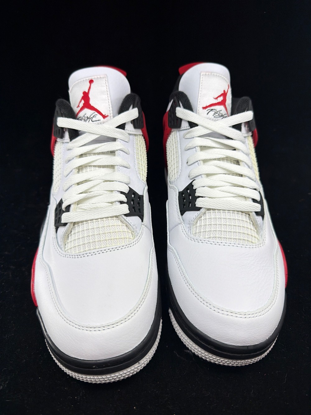 AJ 4 - RED CEMENT