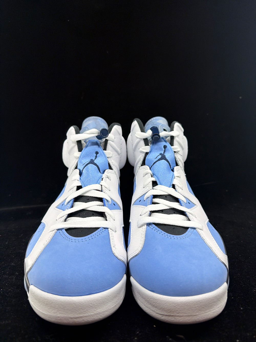 AJ 6 - UNC WHITE