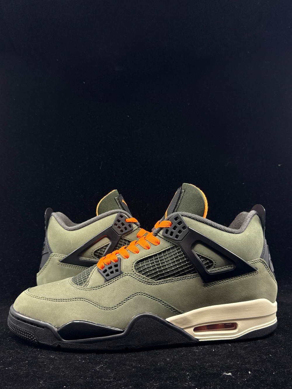 *VNDS* AJ 4 - UNDEFEATED (2025)