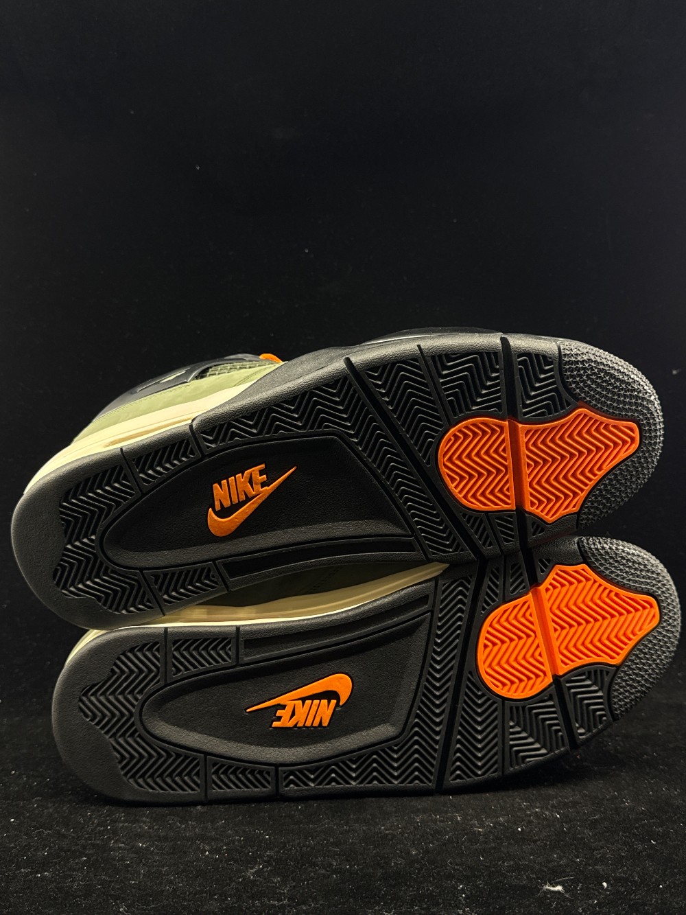 *VNDS* AJ 4 - UNDEFEATED (2025)