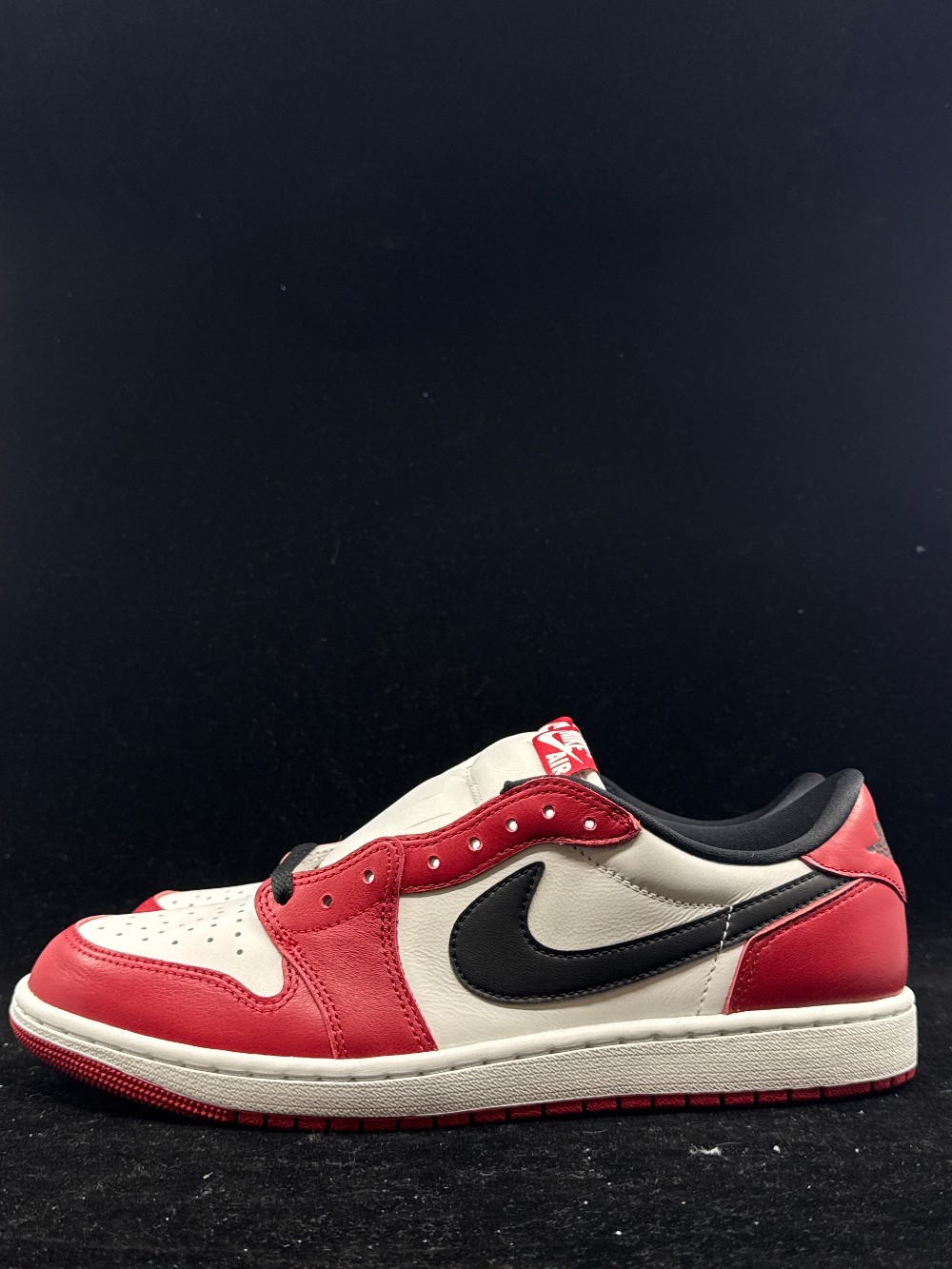 AJ 1 LOW OG - CHICAGO (2025)