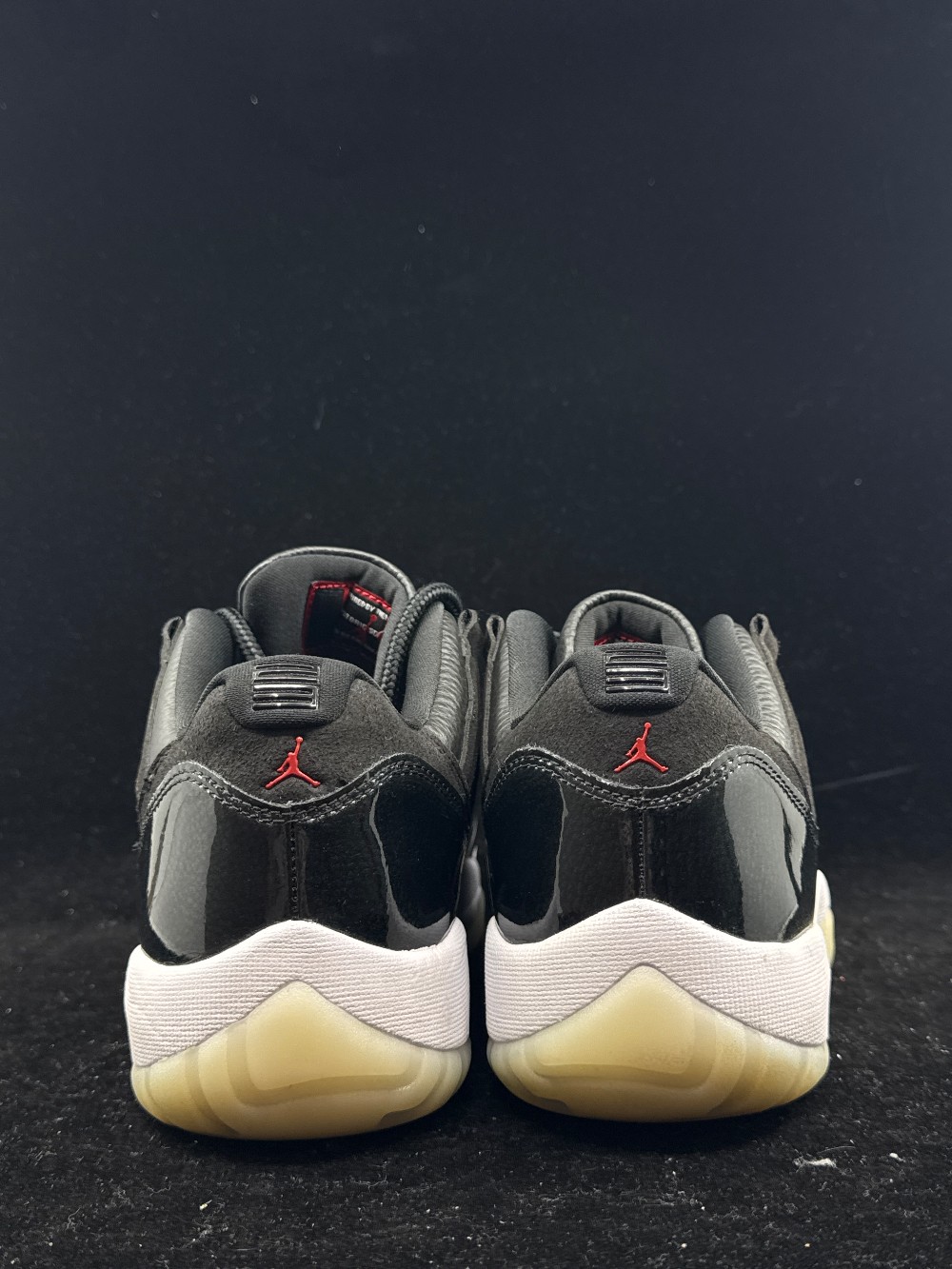 *USED/NO BOX* AJ 11 LOW - 72-10