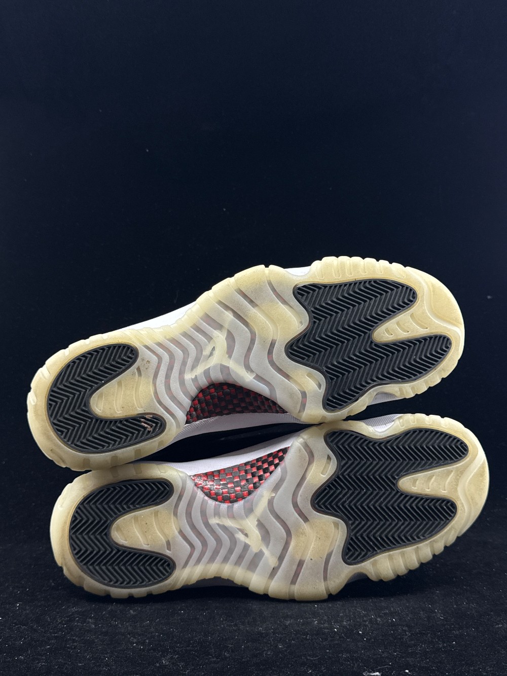 *USED/NO BOX* AJ 11 LOW - 72-10