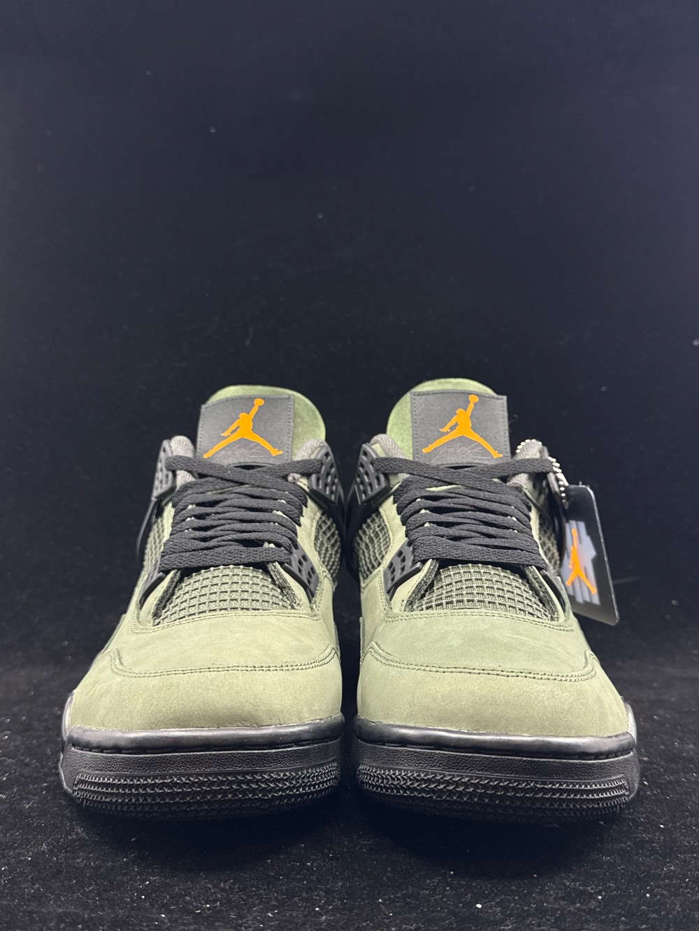 AJ 4 - UNDEFEATED (2025)