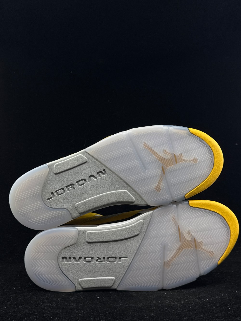 AJ 5 - TOKYO T23 (2025)