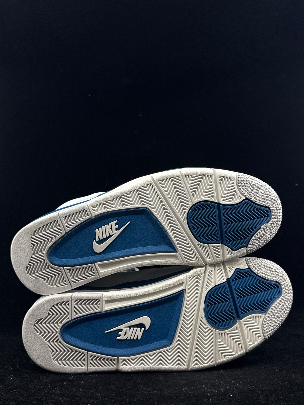 *VNDS* AJ 4 - MILITARY BLUE (2024)