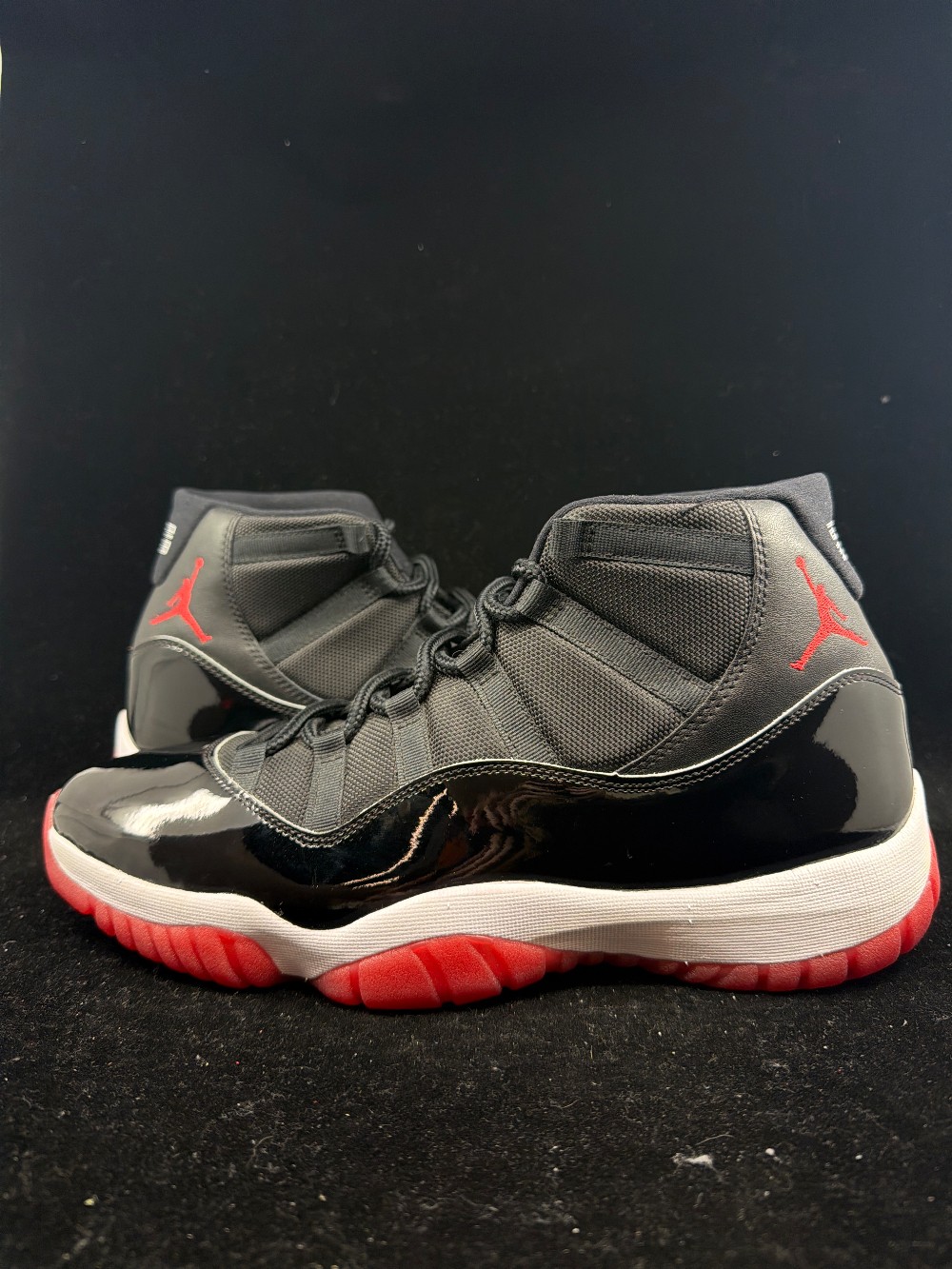 *USED/NO BOX* AJ 11 - PLAYOFF BRED (2019)