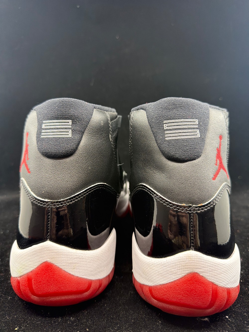 *USED/NO BOX* AJ 11 - PLAYOFF BRED (2019)