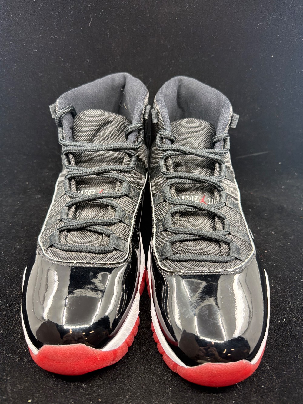 *USED/NO BOX* AJ 11 - PLAYOFF BRED (2019)