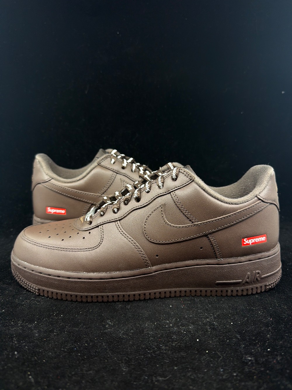 *VNDS* NIKE AIR FORCE 1 - SUPREME BAROQUE BROWN