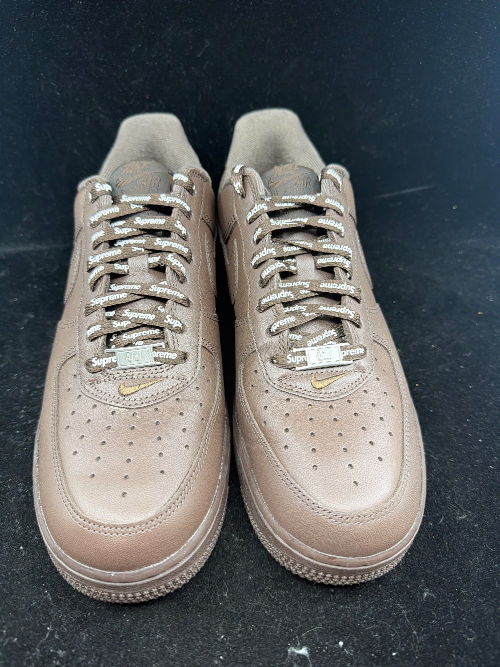 *VNDS* NIKE AIR FORCE 1 - SUPREME BAROQUE BROWN