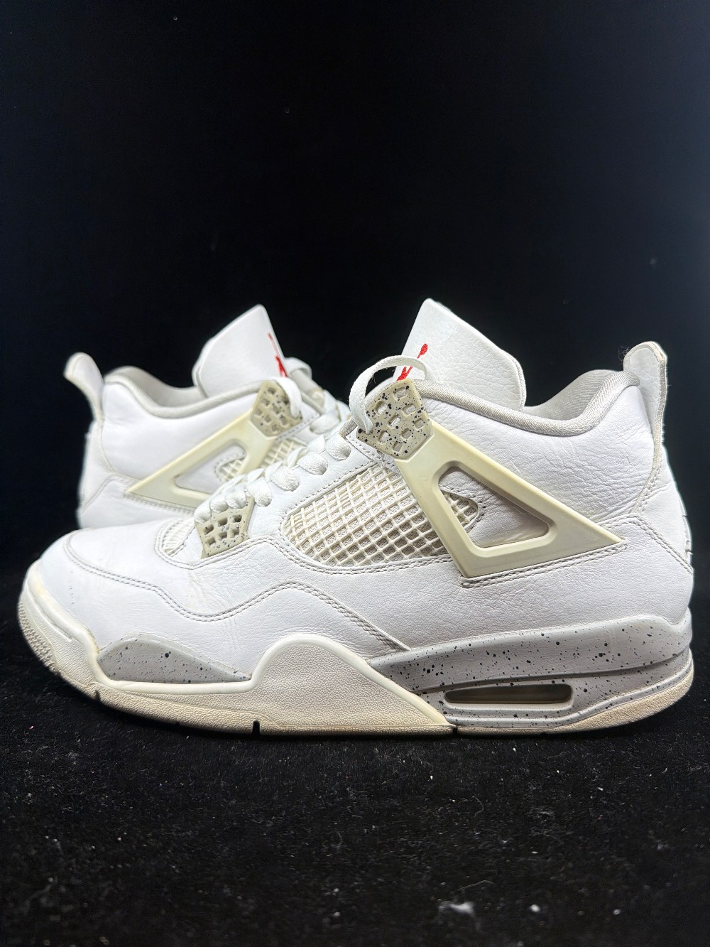 *USED/NO BOX* AJ 4 - WHITE OREO (2020)
