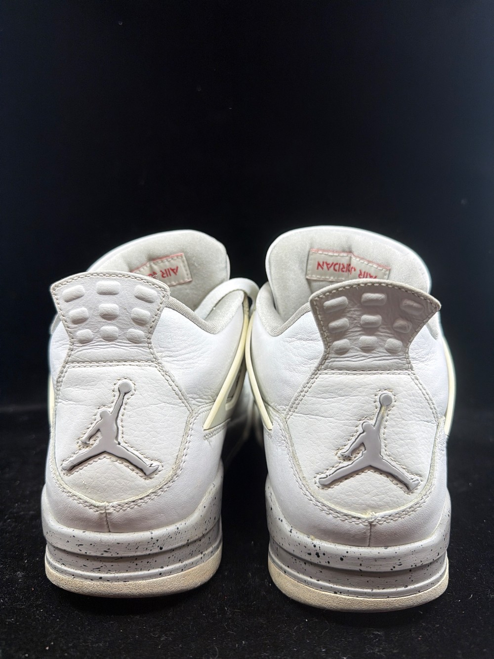 *USED/NO BOX* AJ 4 - WHITE OREO (2020)