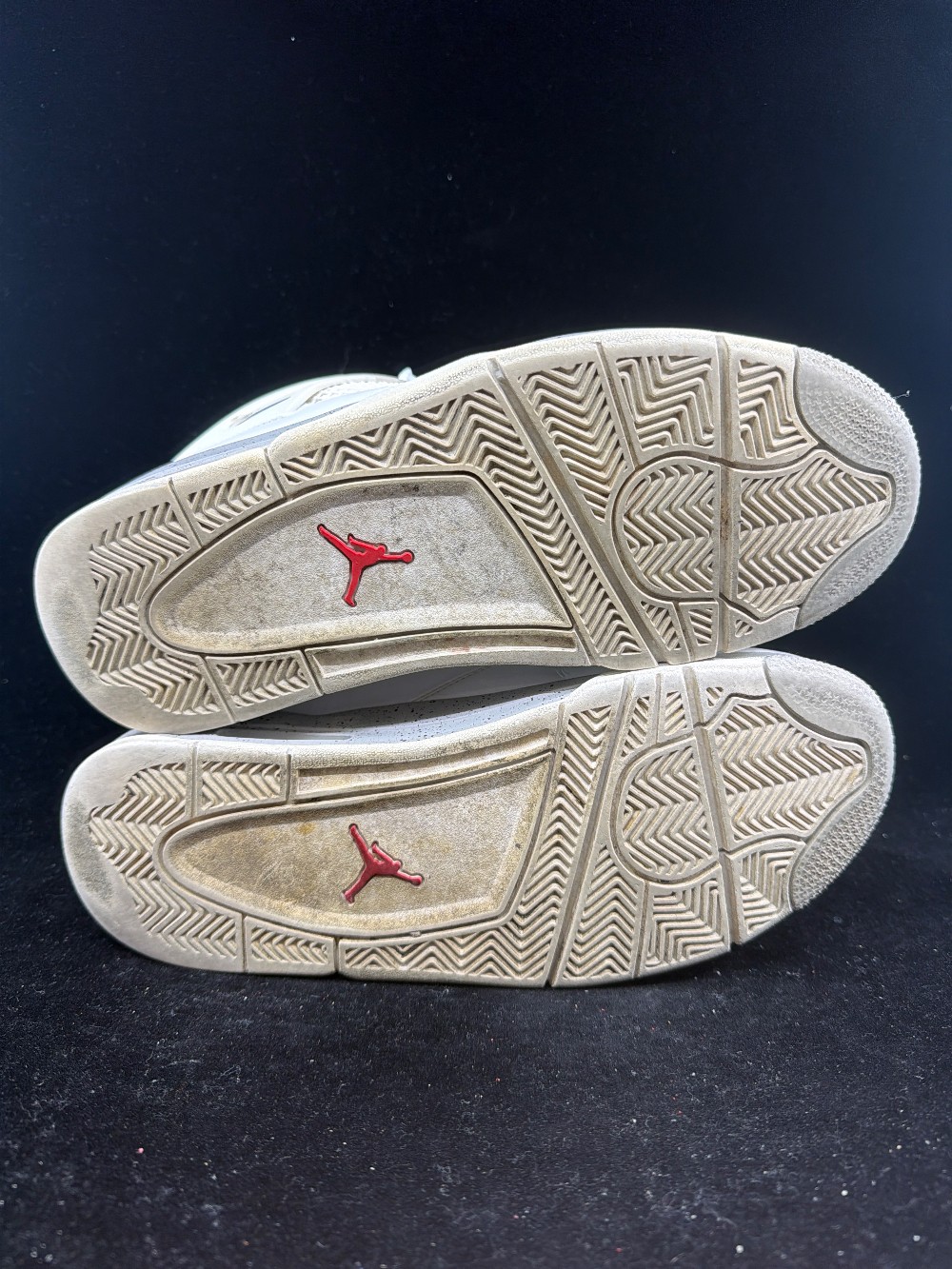 *USED/NO BOX* AJ 4 - WHITE OREO (2020)