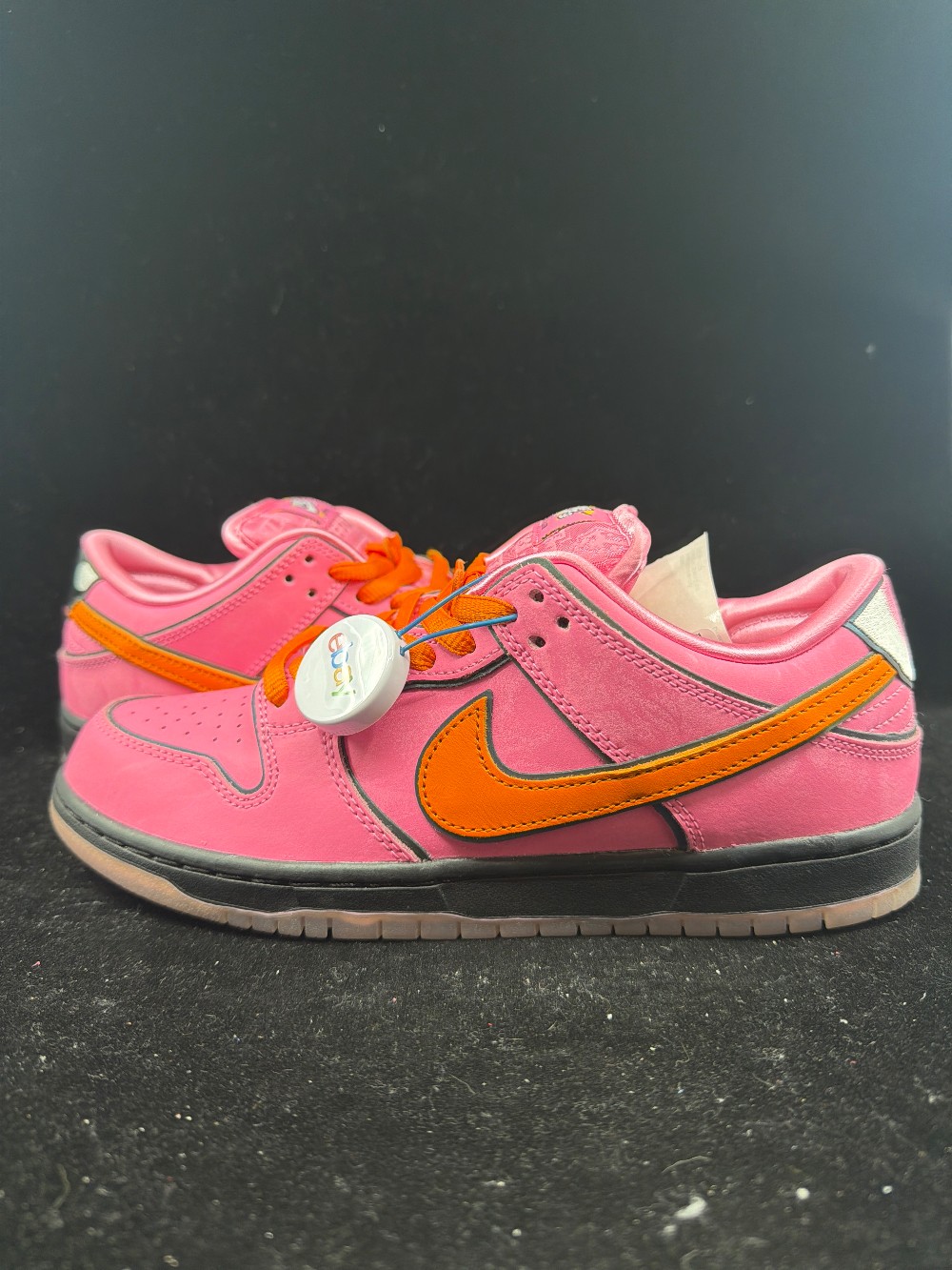 *USED* NIKE SB DUNK LOW X THE POWERPUFF GIRLS - BLOSSOM