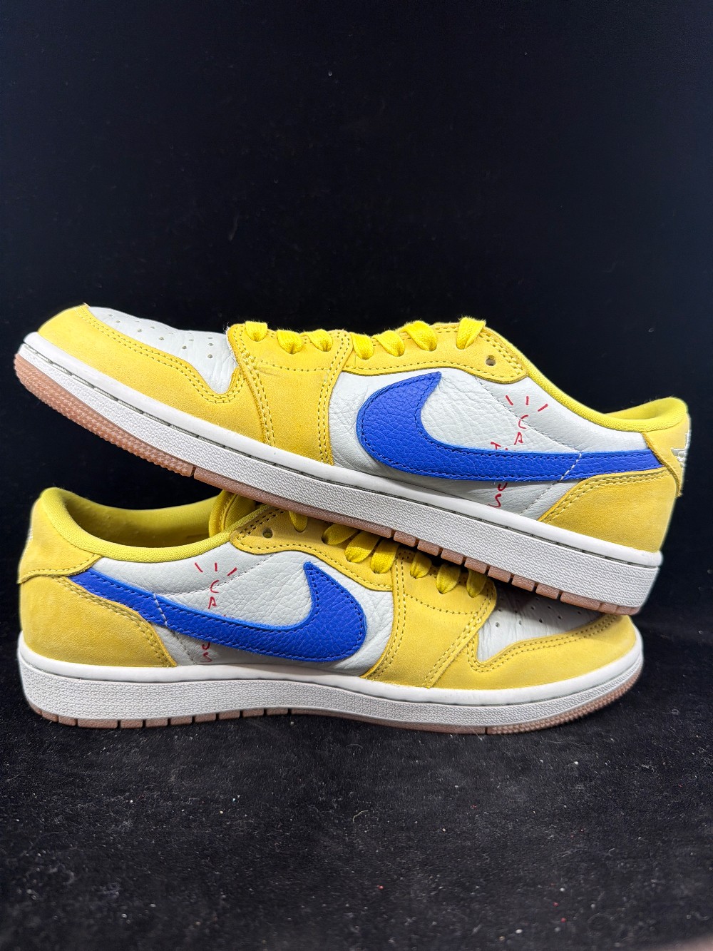 *USED* AJ 1 LOX X TRAVIS SCOTT (W) - CANARY