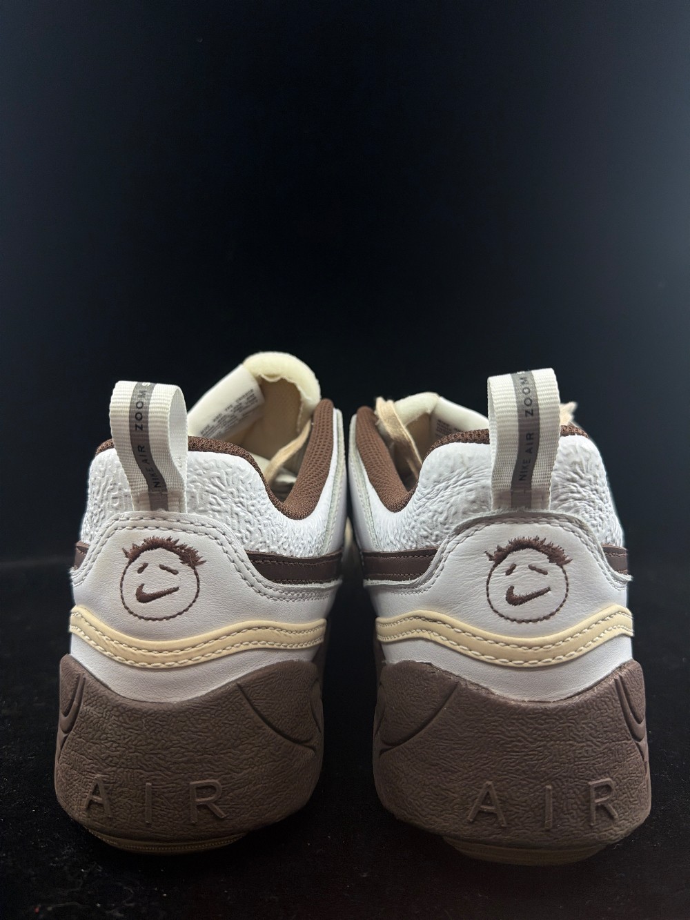 *USED* NIKE ZOOM FIELD JAXX X TRAVIS SCOTT - LIGHT CHOCOLATE