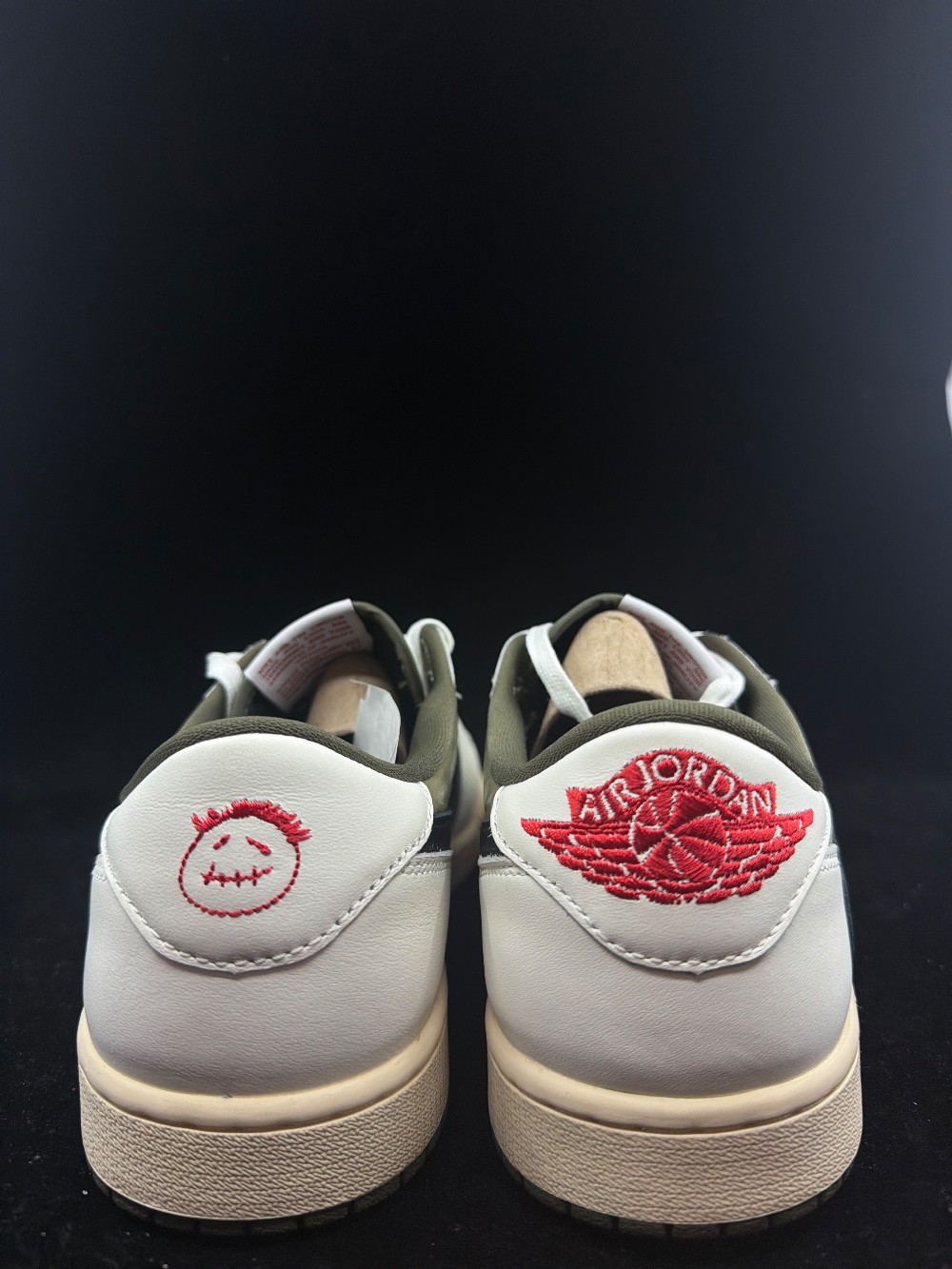 *USED* AJ 1 X TRAVIS SCOTT - MEDIUM OLIVE