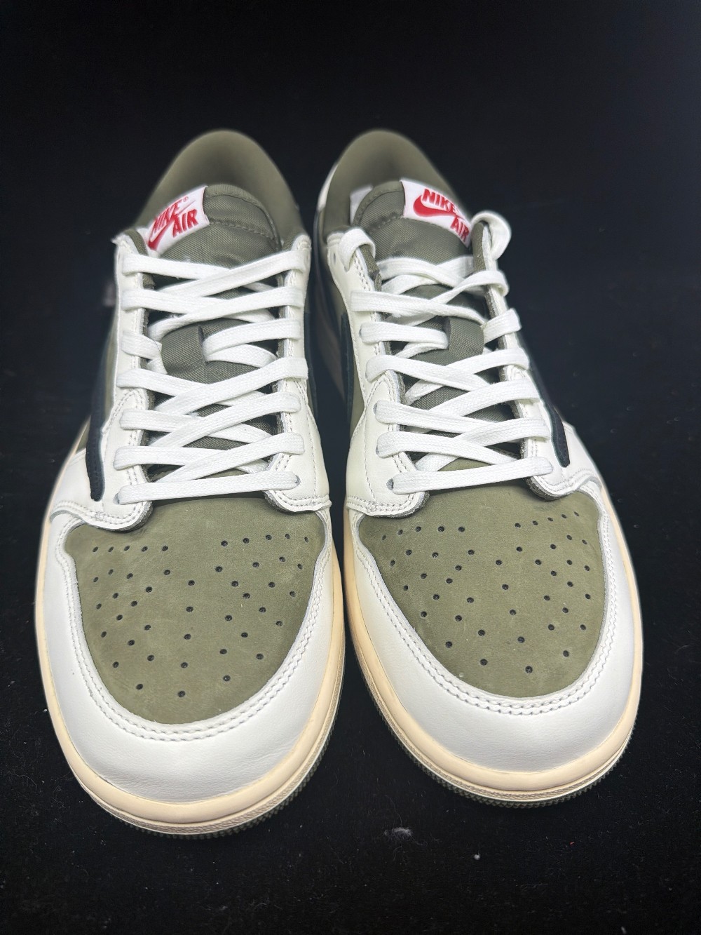 *USED* AJ 1 X TRAVIS SCOTT - MEDIUM OLIVE
