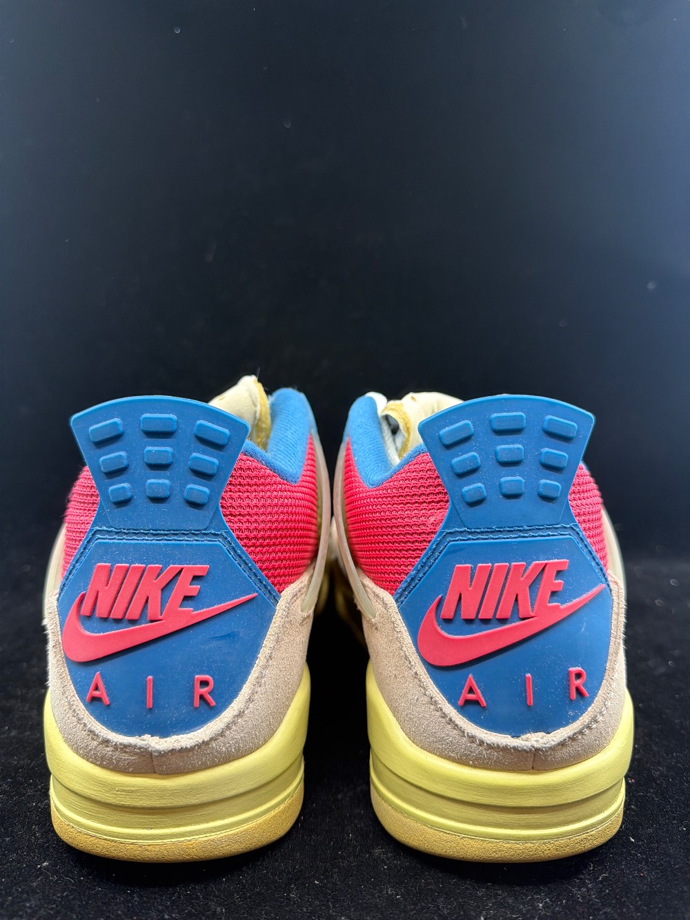 *USED* AJ 4 X UNION - GUAVA ICE