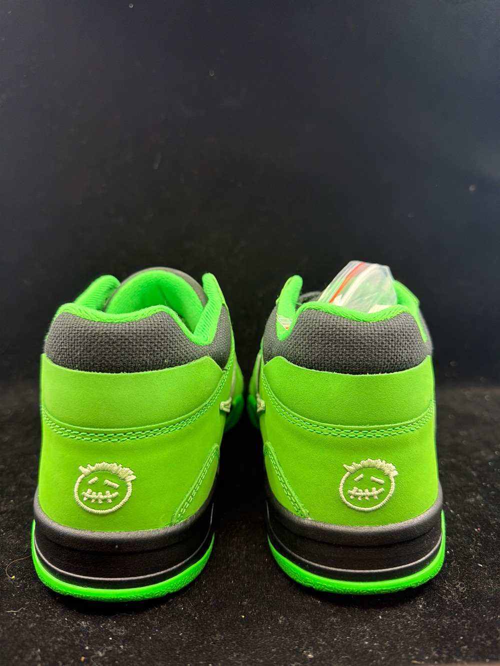 JORDAN JUMPMAN JACK X TRAVIS SCOTT - GREEN SPARK