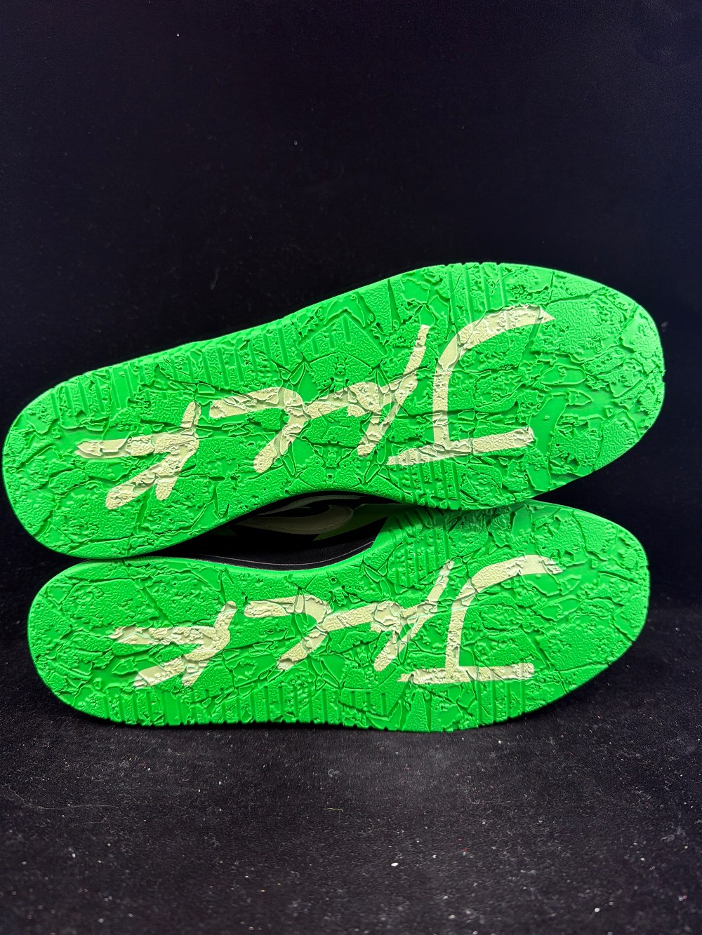 JORDAN JUMPMAN JACK X TRAVIS SCOTT - GREEN SPARK