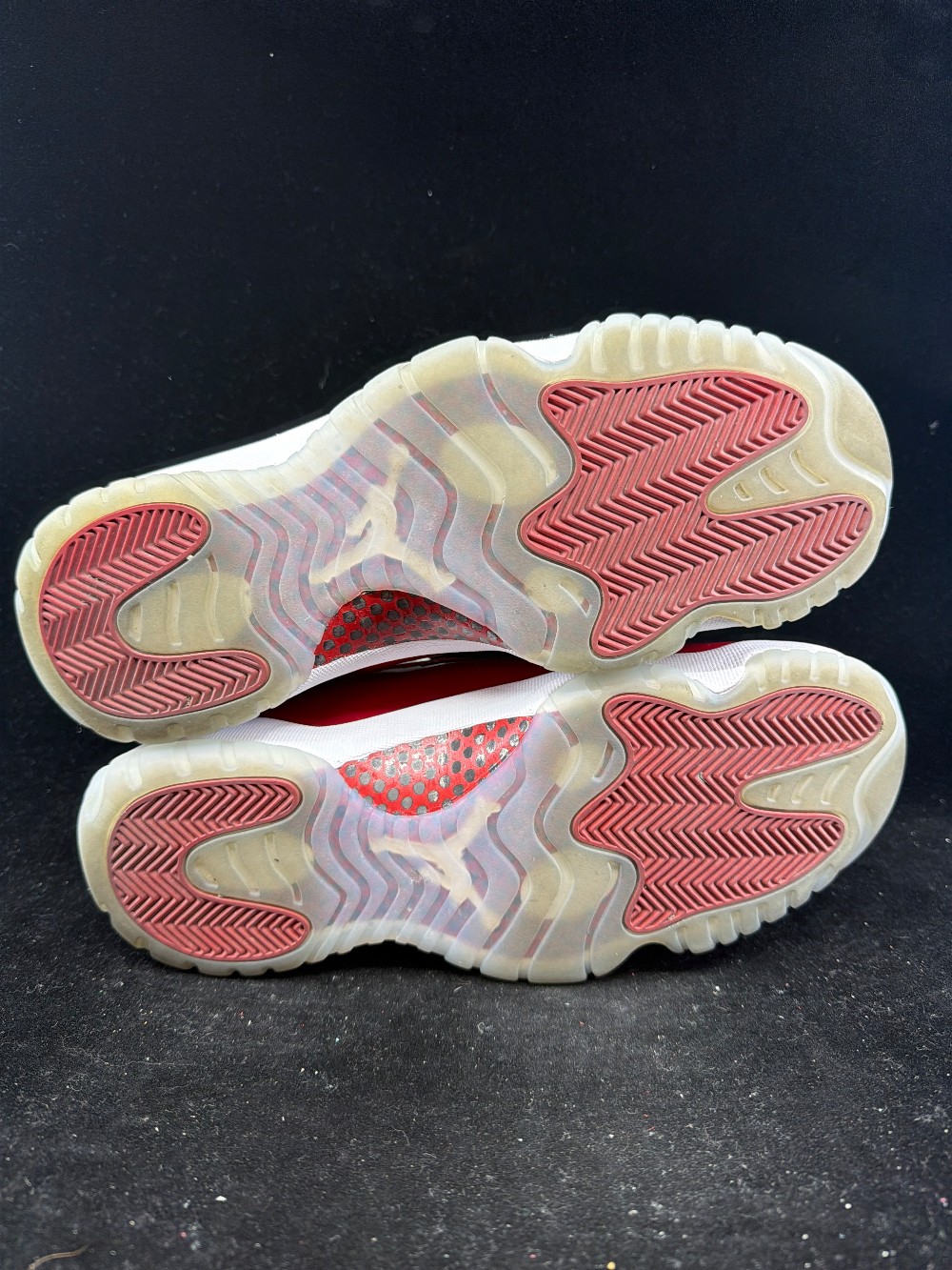 *USED* AJ 11 - CHERRY (2022)