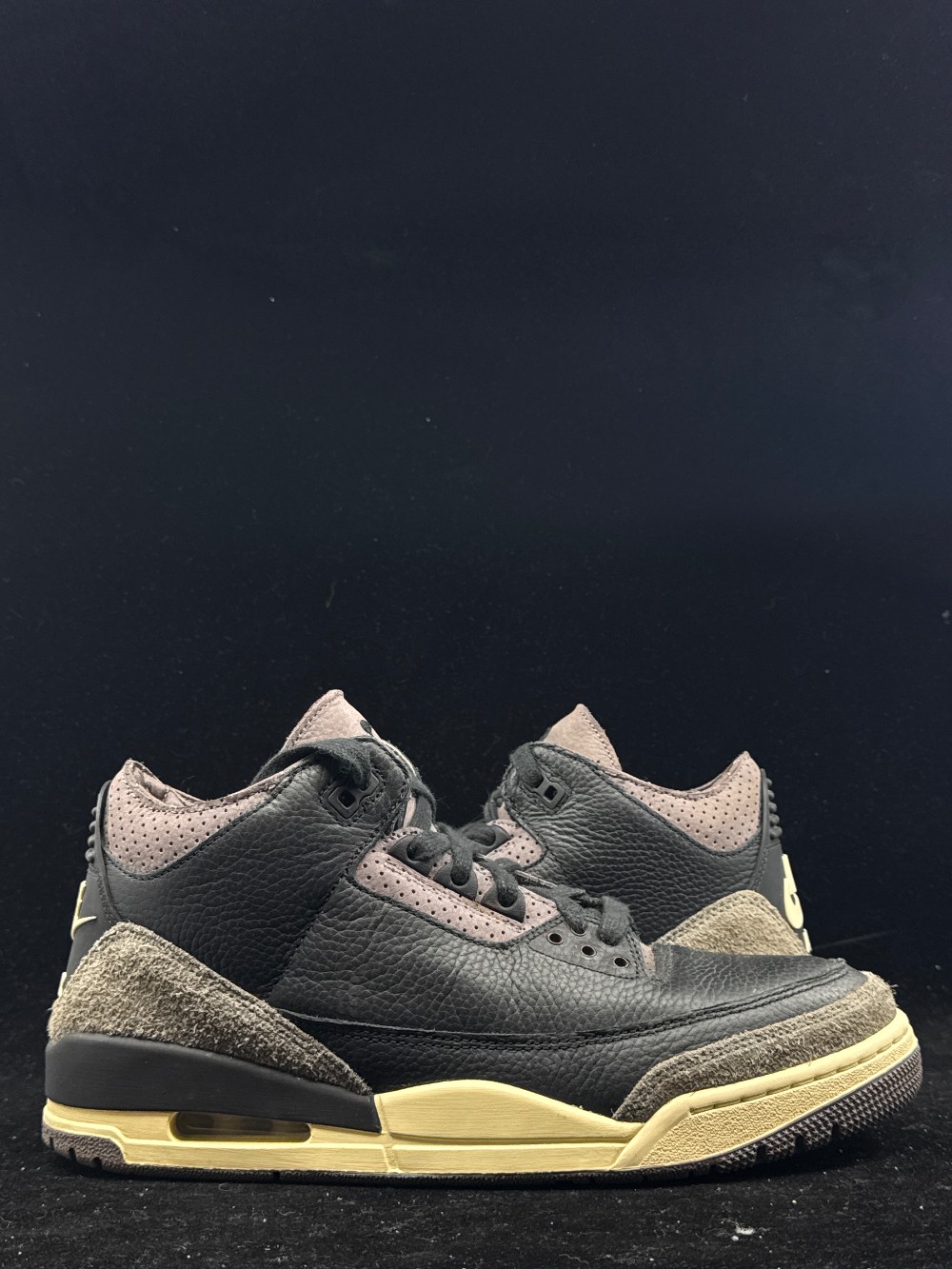 *USED* AJ 3 X A MA MANIERE (W) - WHILE YOU WERE SLEEPING
