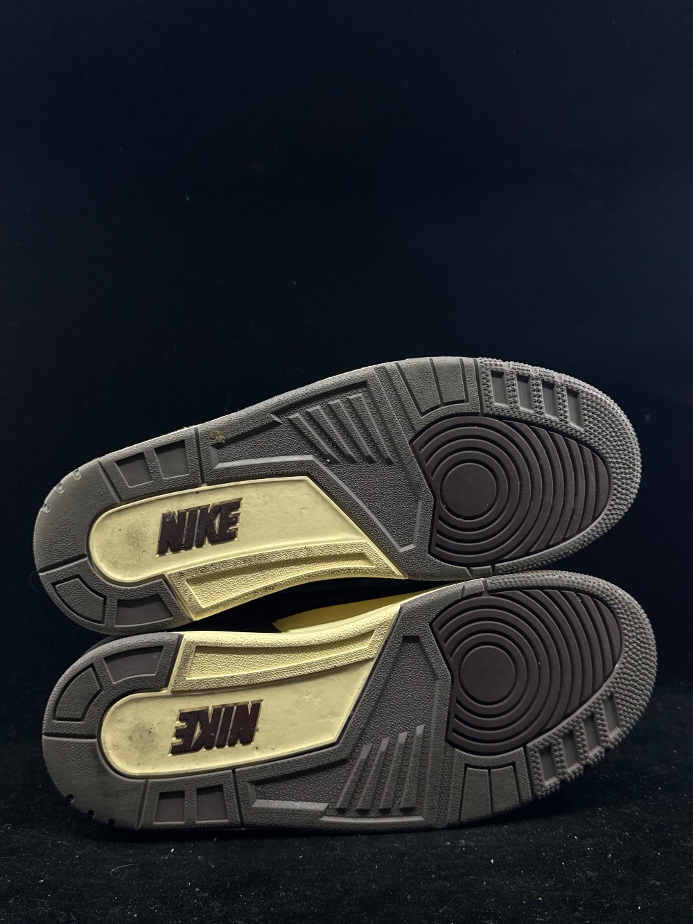 *USED* AJ 3 X A MA MANIERE (W) - WHILE YOU WERE SLEEPING