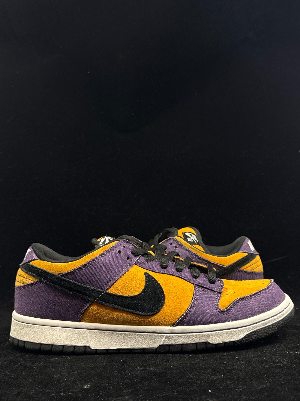 *VNDS* NIKE SB DUNK LOW - GOOFY BOY