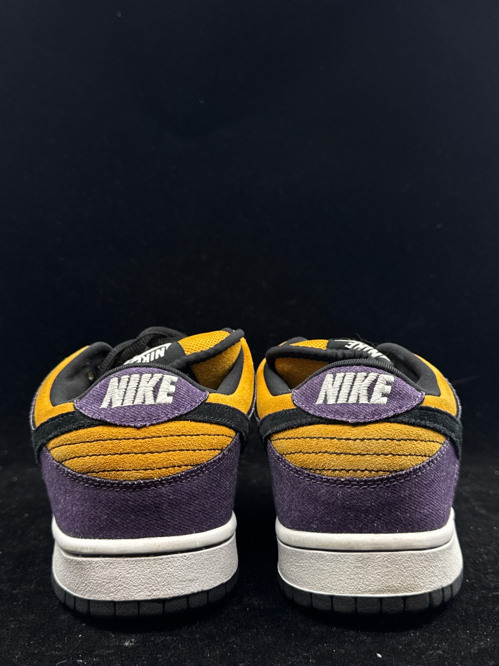 *VNDS* NIKE SB DUNK LOW - GOOFY BOY