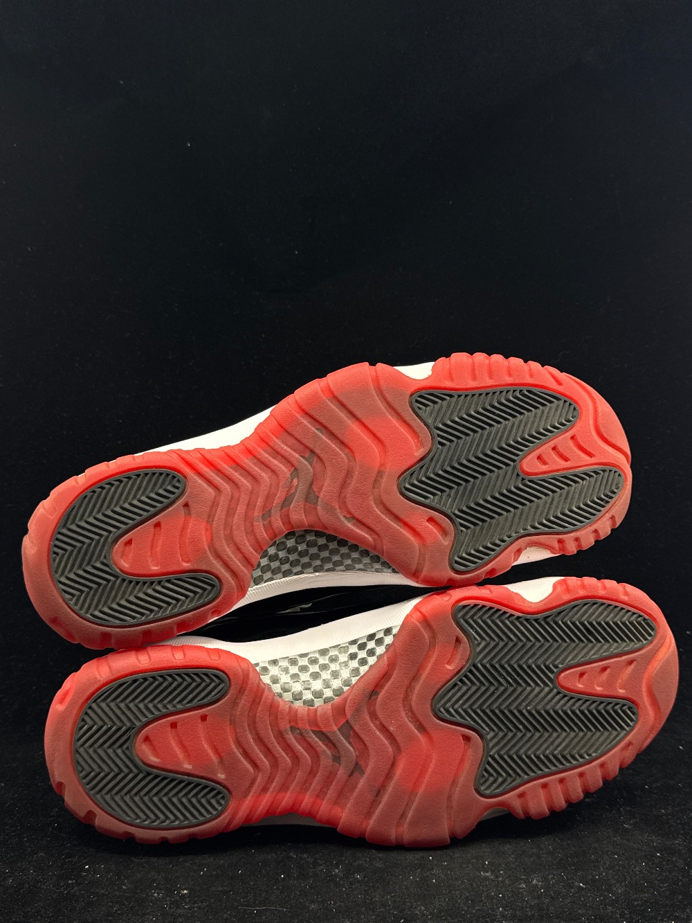 *USED* AJ 11 - CONCORD BRED