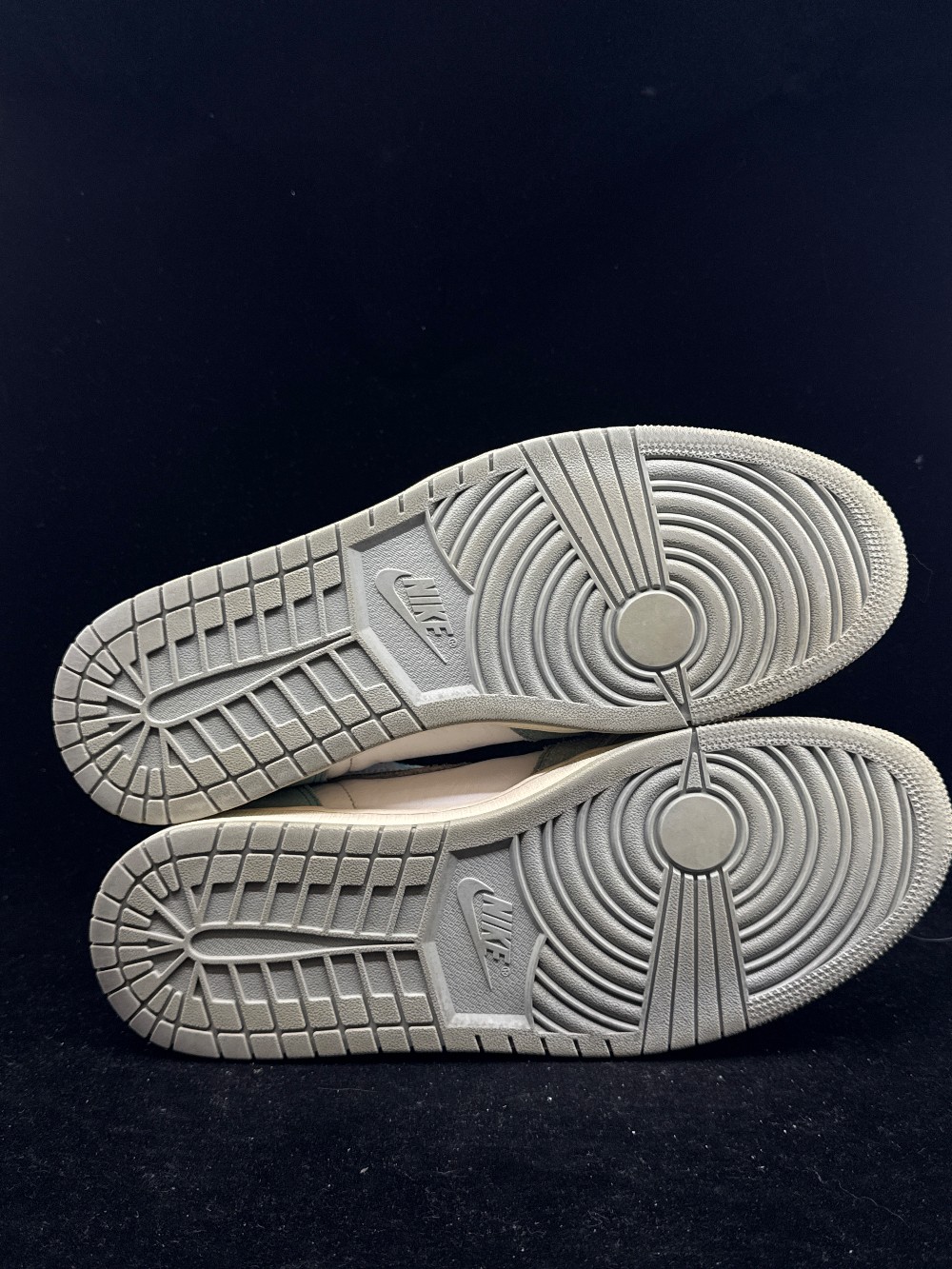 *USED/REP BOX* AJ 1 - TURBO GREEN