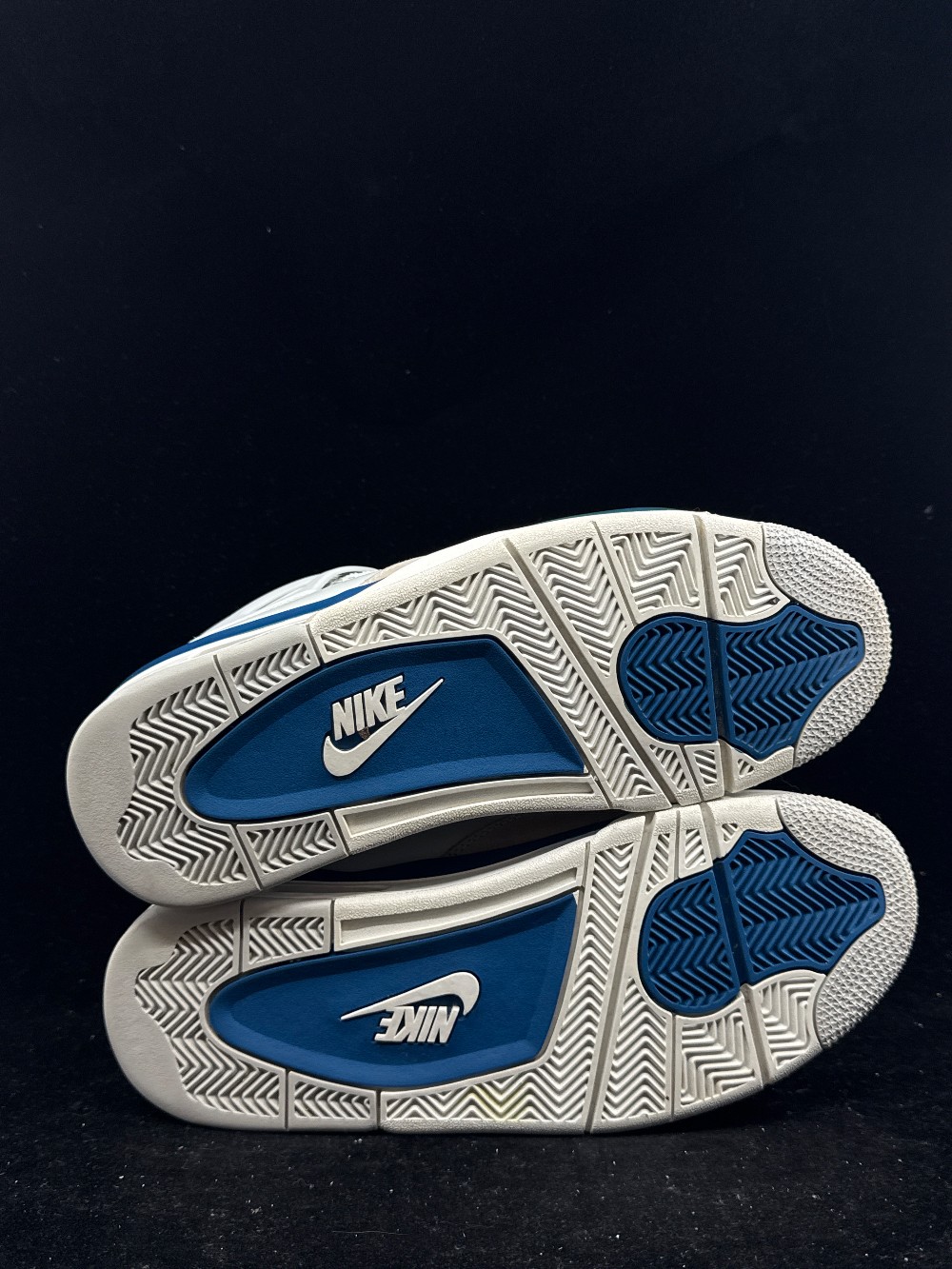 *USED* AJ 4 - MILITARY BLUE (2024)