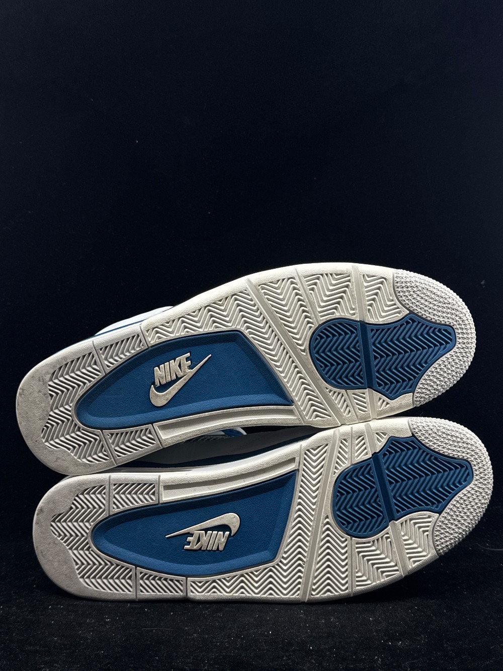 *USED* AJ 4 - MILITARY BLUE (2024)