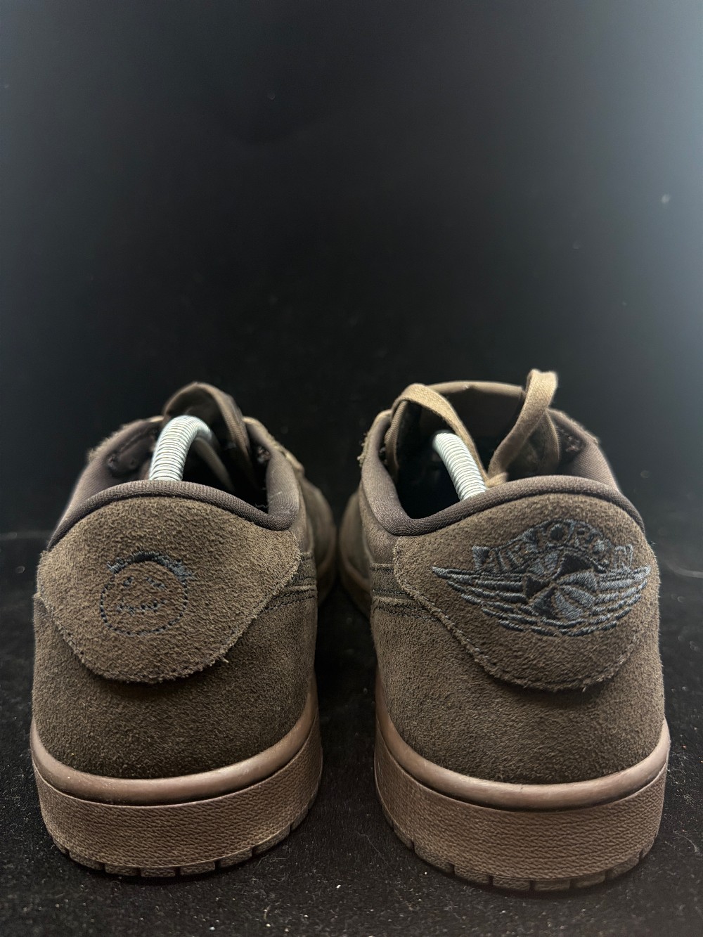 *USED* AJ 1 X TRAVIS SCOTT - VELVET BROWN