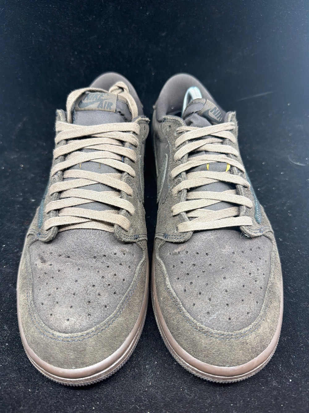 *USED* AJ 1 X TRAVIS SCOTT - VELVET BROWN