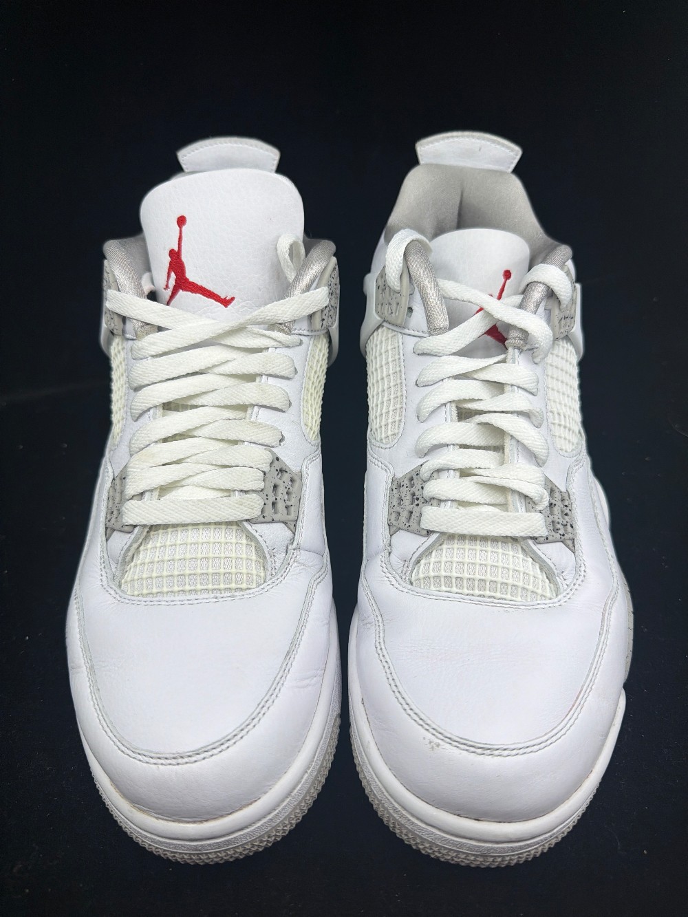 *USED* AJ 4 - WHITE OREO