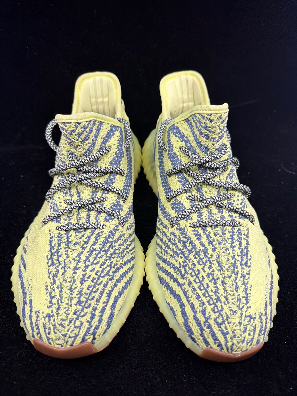 *USED* YEEZY BOOST 350 V2 - SEMI FROZEN YELLOW